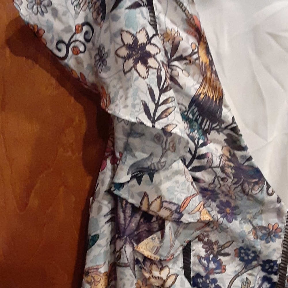 SPRING DRESS - Picture 3 of 7